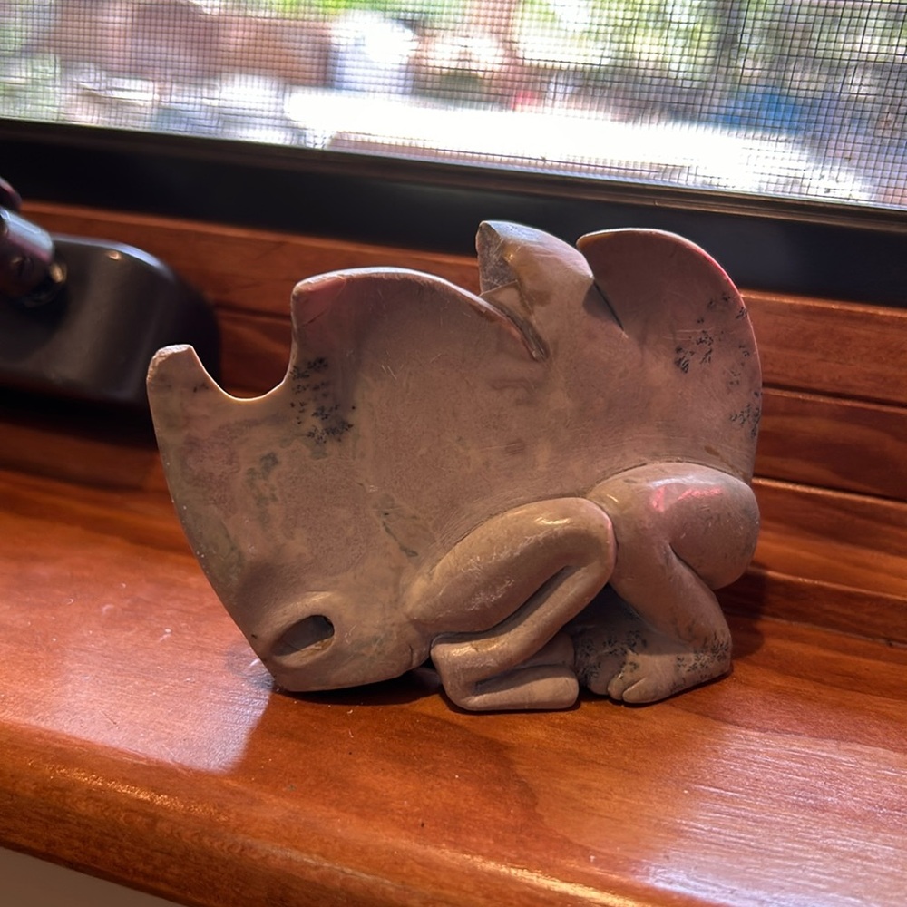 Soap stone sculpture - Picture 1 of 4